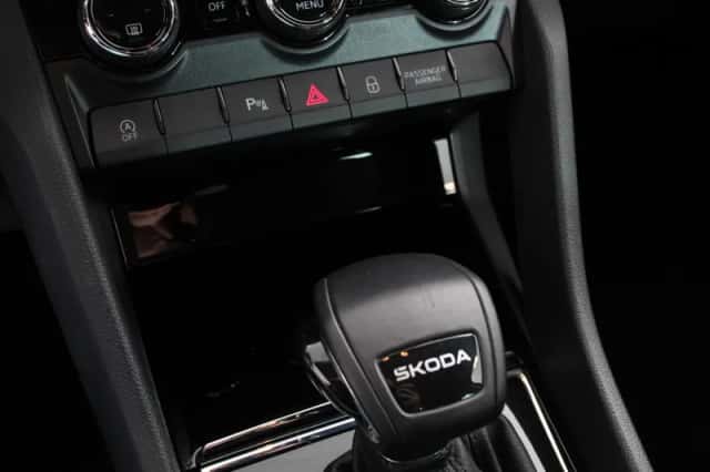 Škoda Karoq (2025) thumbnail 20