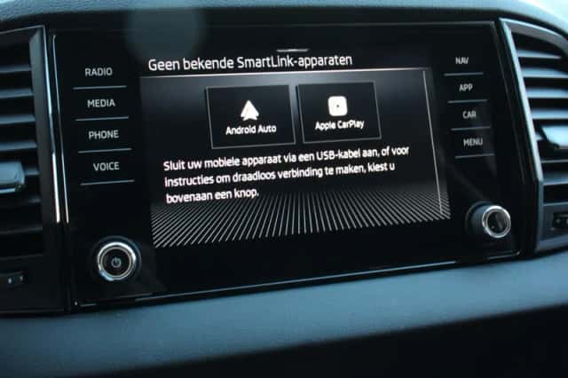 Škoda Karoq (2025) thumbnail 3