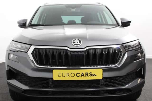 Škoda Karoq (2025) thumbnail 4