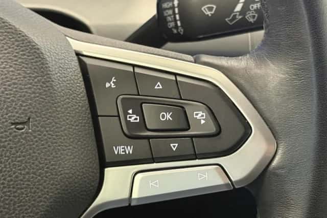 Volkswagen Golf (2023) thumbnail 26