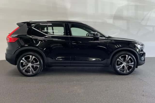 Volvo XC40 (2020) thumbnail 5