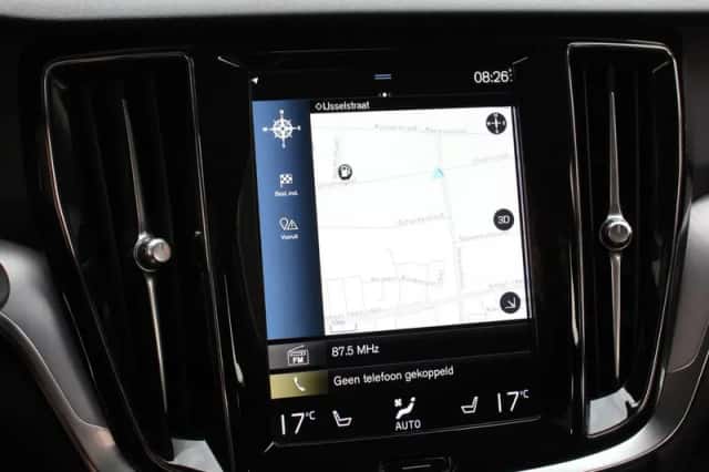 Volvo V60 (2020) thumbnail 21