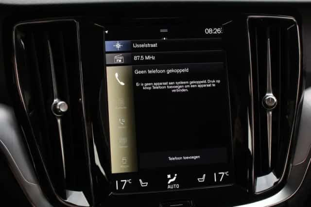 Volvo V60 (2020) thumbnail 23