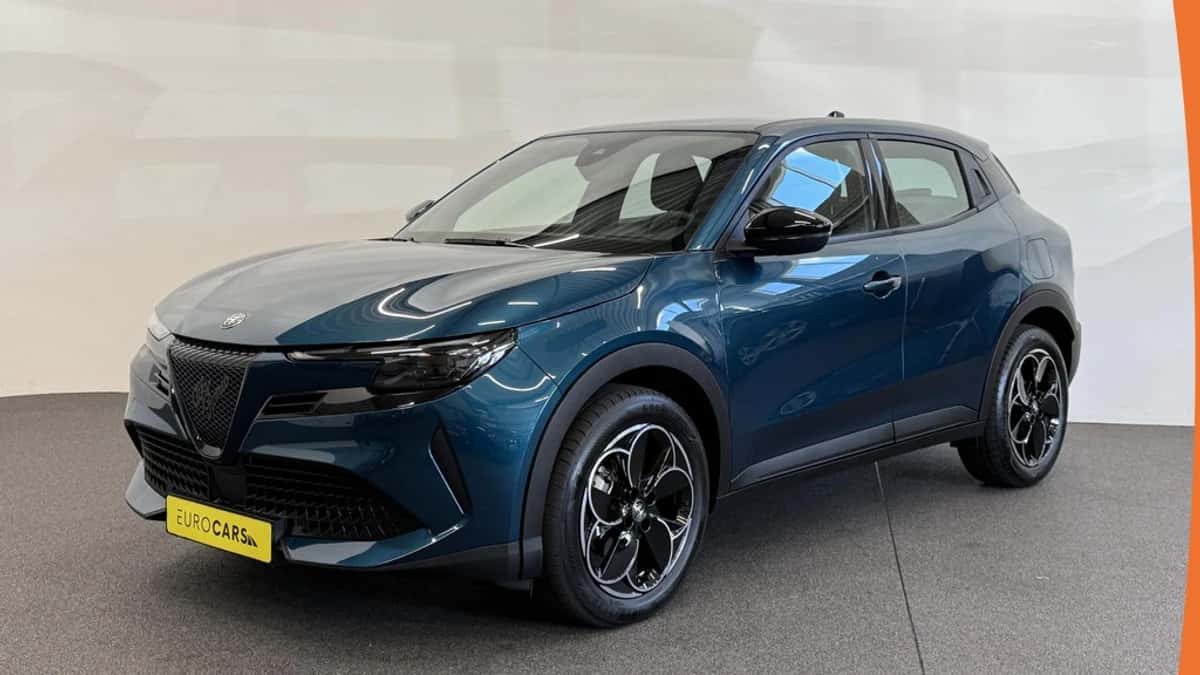 Alfa Romeo Junior (2025) — foto 1