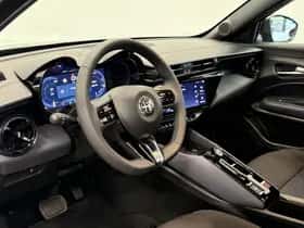 Alfa Romeo Junior (2025) thumbnail 9