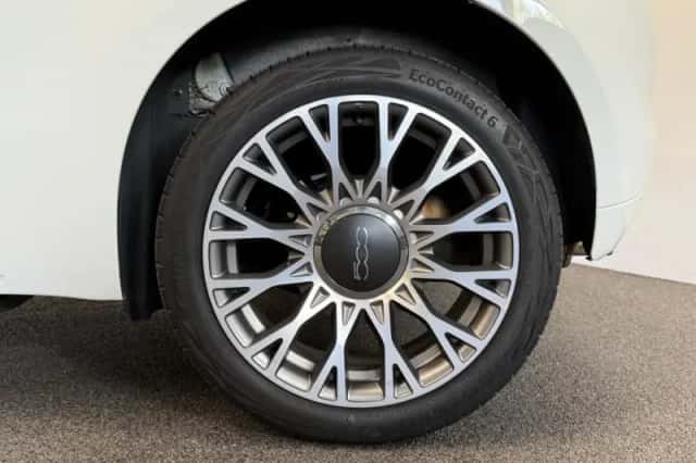 Fiat 500C (2020) thumbnail 32