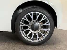 Fiat 500C (2020) thumbnail 32