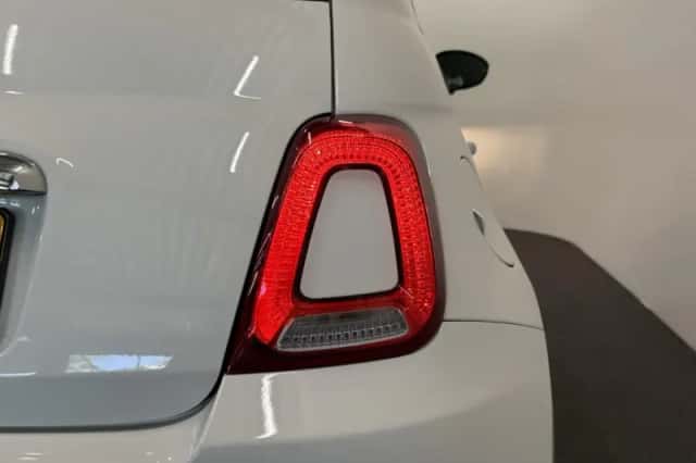 Fiat 500C (2020) thumbnail 34