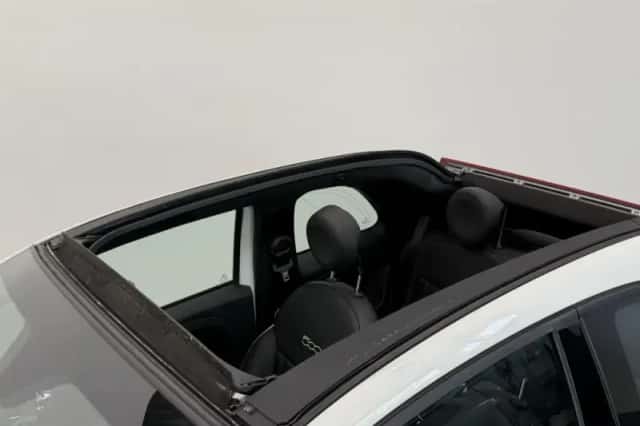 Fiat 500C (2020) thumbnail 36