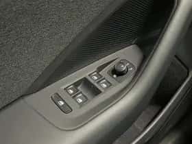 Volkswagen Passat (2025) thumbnail 13