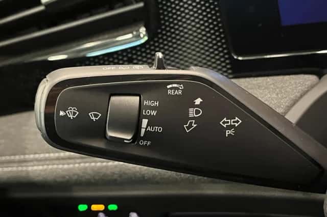 Volkswagen Passat (2025) thumbnail 15