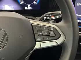 Volkswagen Passat (2025) thumbnail 17