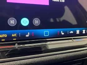 Volkswagen Passat (2025) thumbnail 24