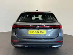 Volkswagen Passat (2025) thumbnail 6