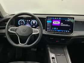 Volkswagen Passat (2025) thumbnail 10