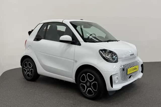 Smart Fortwo (2021) thumbnail 5