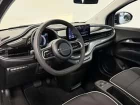 Fiat 500 (2023) thumbnail 9