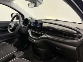 Fiat 500 (2023) thumbnail 10
