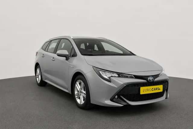Toyota Corolla (2021) thumbnail 3