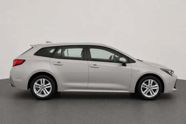Toyota Corolla (2021) thumbnail 5