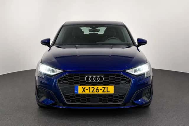 Audi A3 (2024) thumbnail 3