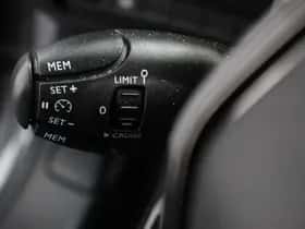 Peugeot 208 (2021) thumbnail 22