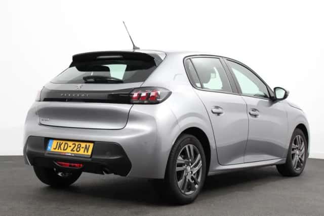 Peugeot 208 (2021) thumbnail 5