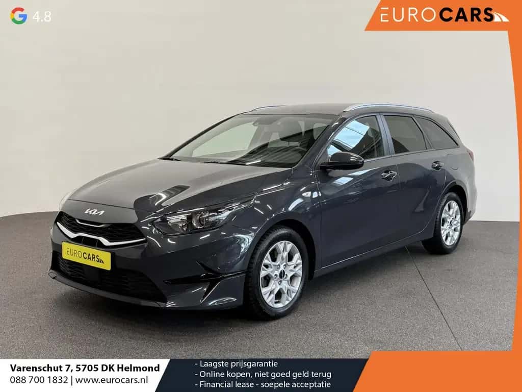 Kia Ceed Sportswagon (2023) — foto 1