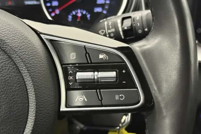 Kia Ceed Sportswagon (2023) thumbnail 18