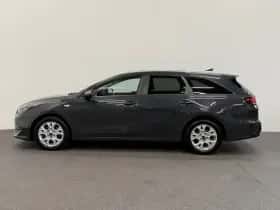 Kia Ceed Sportswagon (2023) thumbnail 4