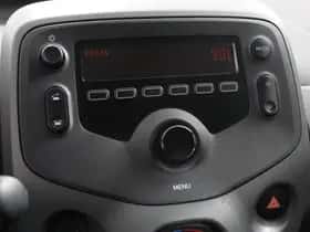 Peugeot 108 (2021) thumbnail 21
