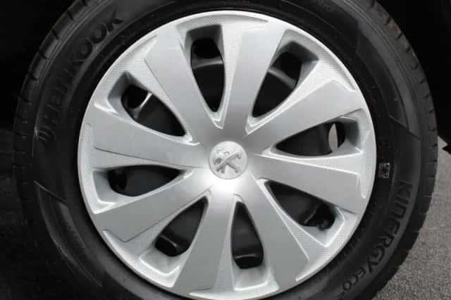 Peugeot 108 (2021) thumbnail 29