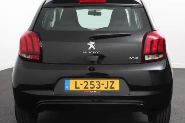 Peugeot 108 (2021) thumbnail 5