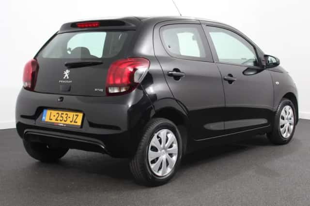 Peugeot 108 (2021) thumbnail 6