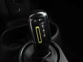 MINI Electric (2022) thumbnail 17
