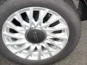 Fiat 500C (2024) thumbnail 2