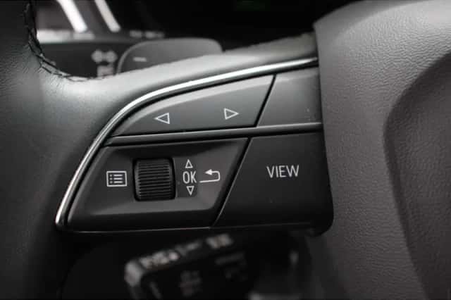 Audi A4 (2022) thumbnail 16