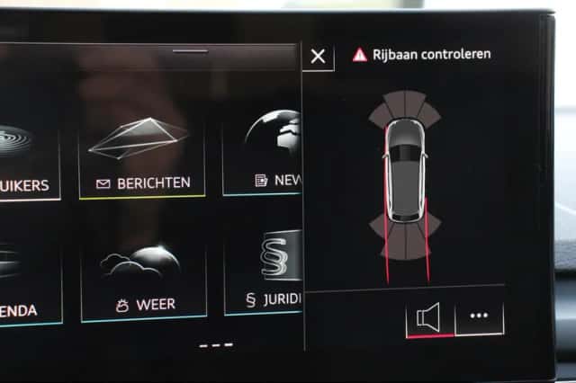 Audi A4 (2022) thumbnail 21