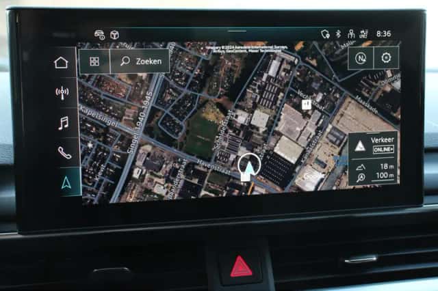 Audi A4 (2022) thumbnail 24