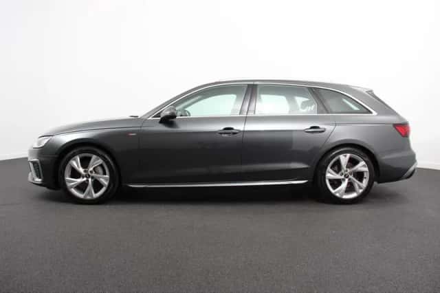 Audi A4 (2022) thumbnail 7