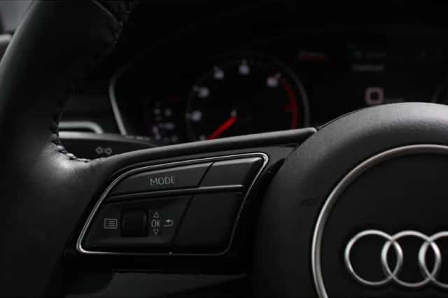Audi A4 (2020) thumbnail 12