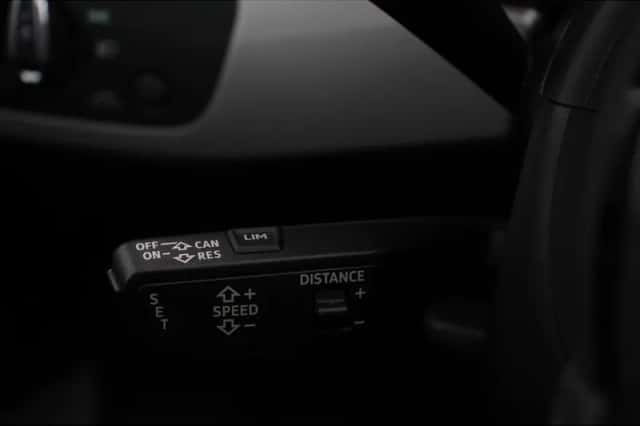 Audi A4 (2020) thumbnail 14