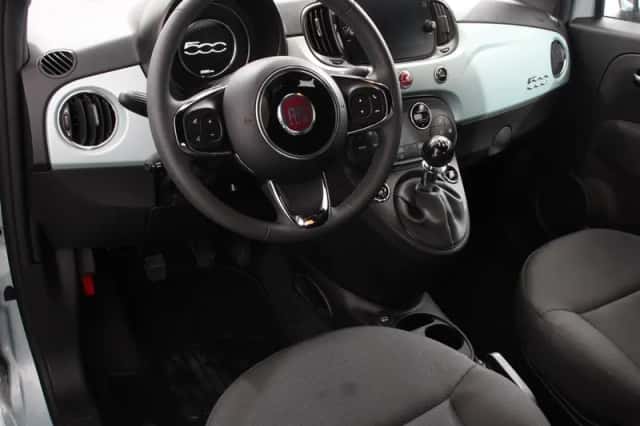 Fiat 500C (2023) thumbnail 2
