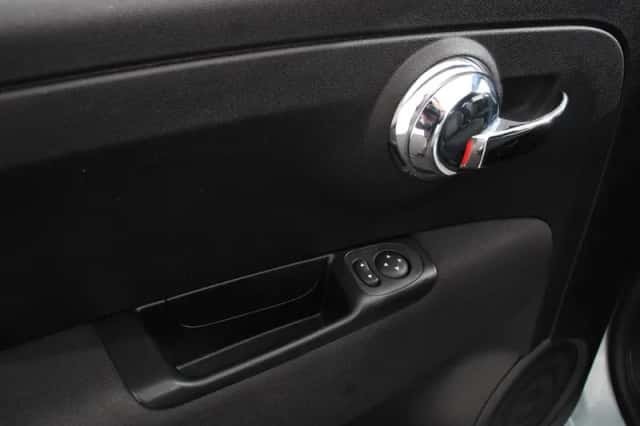 Fiat 500C (2023) thumbnail 12