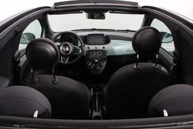 Fiat 500C (2023) thumbnail 3