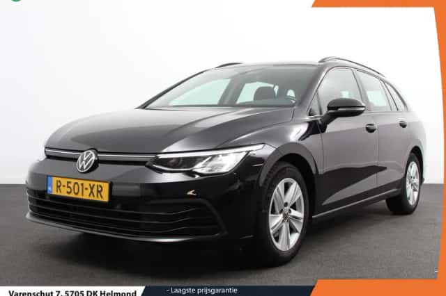Volkswagen Golf (2022) thumbnail 1