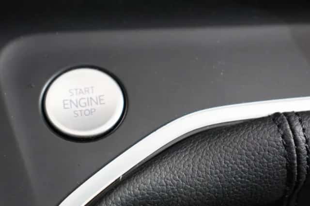 Volkswagen Golf (2022) thumbnail 13