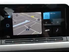 Volkswagen Golf (2022) thumbnail 20