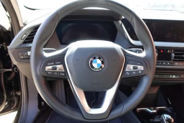 BMW 1-Serie (2023) thumbnail 18