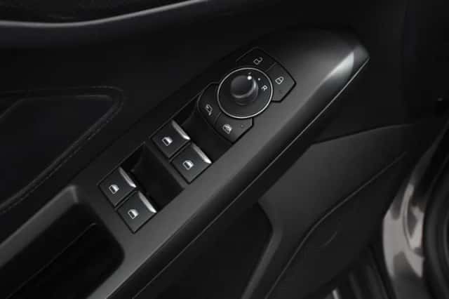 Ford Focus (2023) thumbnail 11